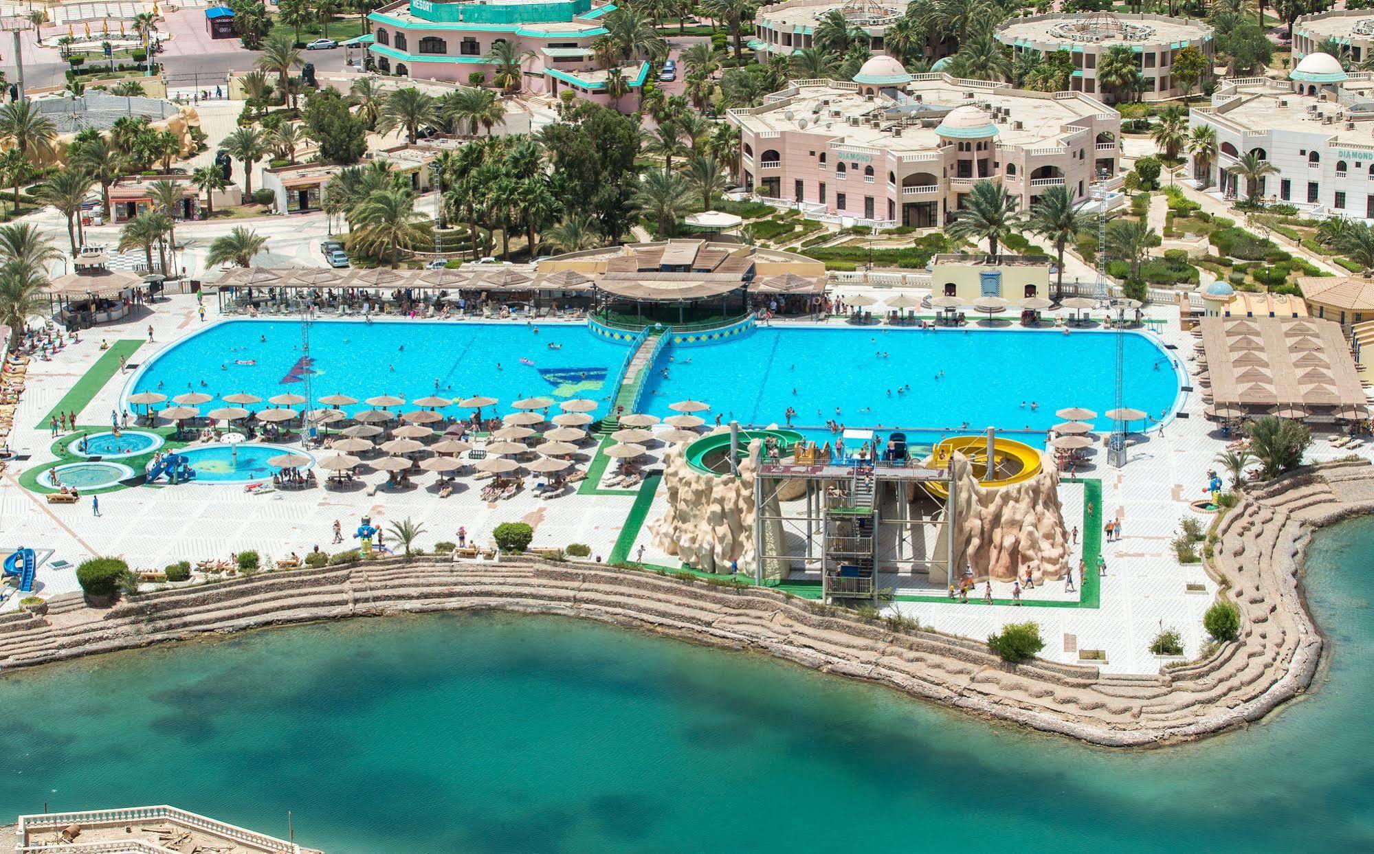 Golden 5 Sapphire Suites Hotel Hurghada Bagian luar foto