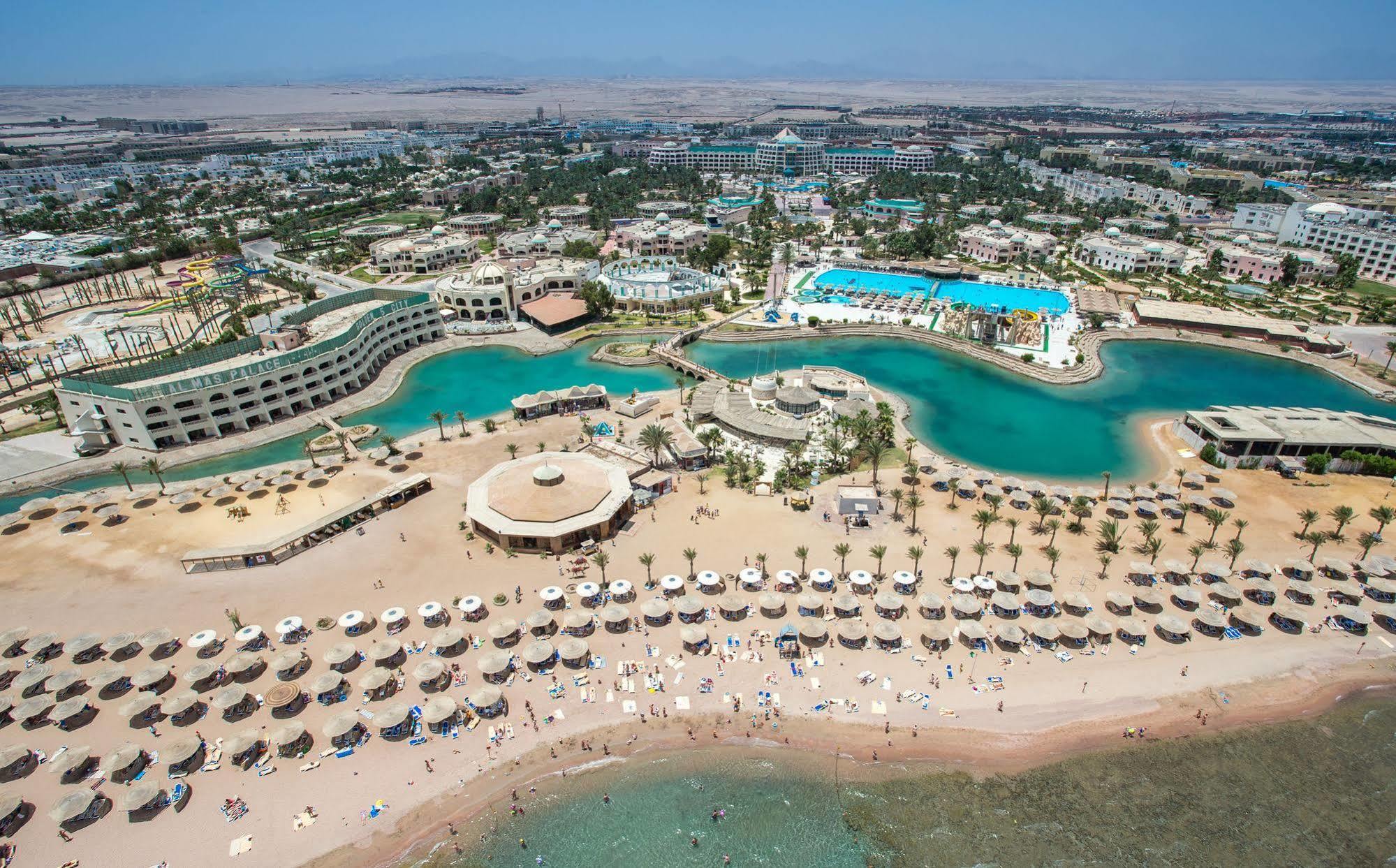 Golden 5 Sapphire Suites Hotel Hurghada Bagian luar foto